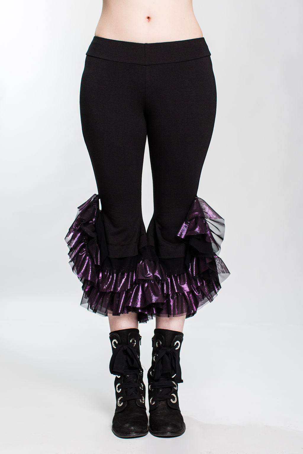 Monster Ruffle Capri