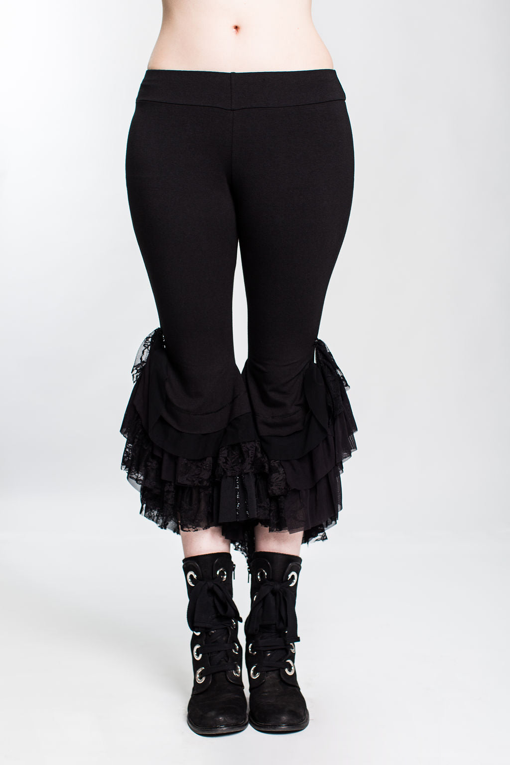 Monster Ruffle Capri